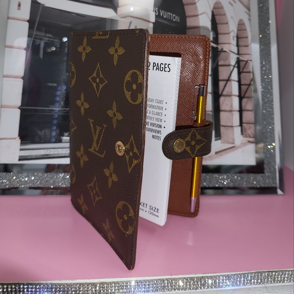 Louis Vuitton PM planner WITH ACCESSORIES!!